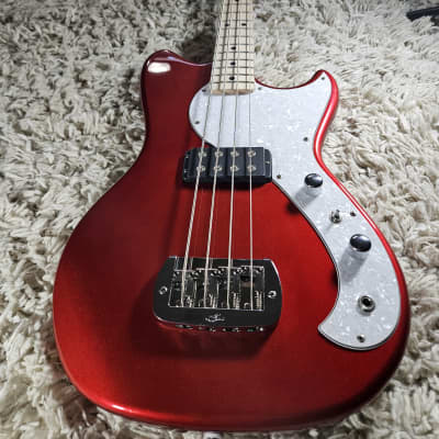 G&L Tribute Series Fallout Bass Candy Apple Red image 4