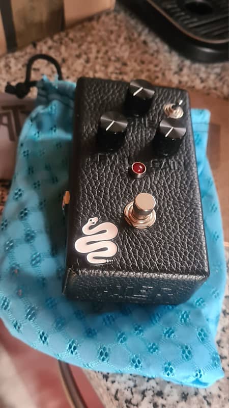 JAM Pedals Rattler LTD