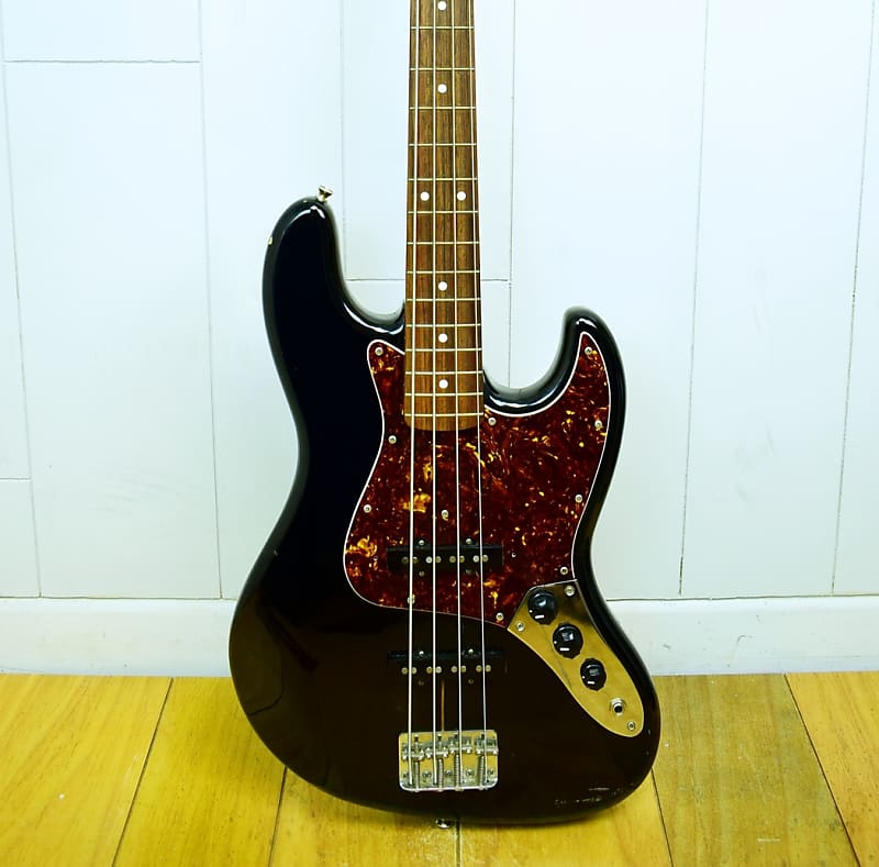 Squier jv jazz bass hot sale