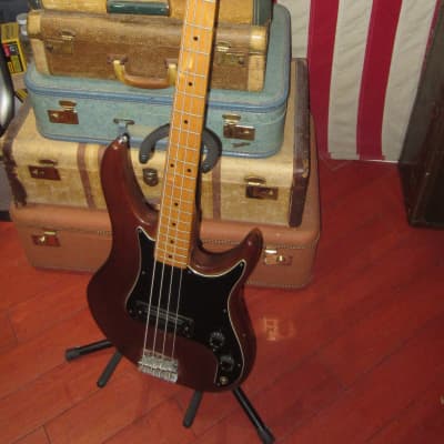 Vintage 1983 Peavey Patriot Bass Made in USA w/ Gig Bag image 2
