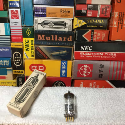 1 x NOS Telefunken E188CC Diamond◇Bottom ~ OE Boxed Grail Tone ~ E88CC CCa Upgrade ~ 3 Available ~ Layered Holographic Tone Sparkley Highs Warm Bass Smooth Imaging Organic Response image 2