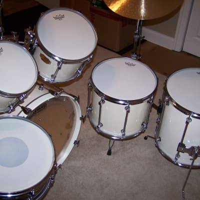 Premier Signia Maple 5-Piece White Pearl Drum Set with Stands and Cases image 6