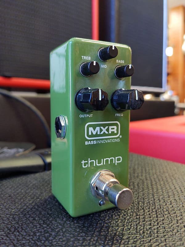 MXR M281 Thump Bass Preamp | Reverb Canada