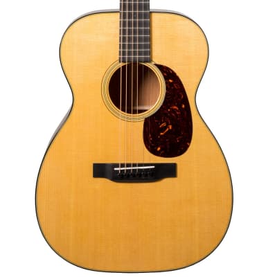 Martin 00-18 Acoustic Guitar w/ Case image 1