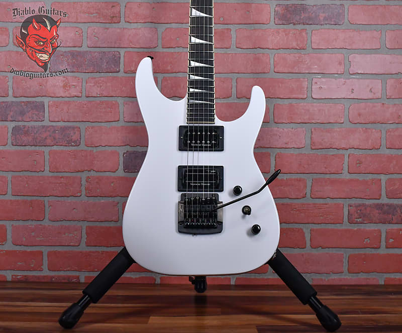 Jackson USA Custom Shop Soloist with Kahler Snow White 1987