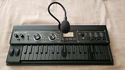 Korg Microkorg xl+ 2008 Black w/ all black keys