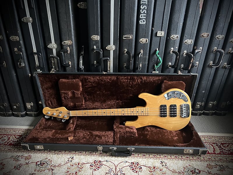 1981 G&L L-2000E Bass Guitar in natural finish with OHSC | Reverb 