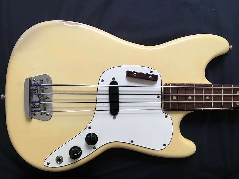 Fender Musicmaster Bass 1972 - 1979 Olympic White image 1