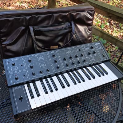 Yamaha CS-5 Synthesizer w/Carrying Bag (1978-83)