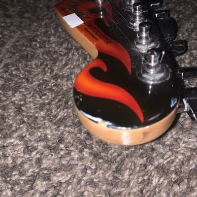 2002 Fender Hot rod flames STRATOCASTER electric guitar  tom Delonge vibe image 4
