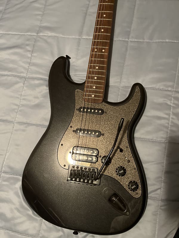 Squier Affinity Series Stratocaster HSS image 1