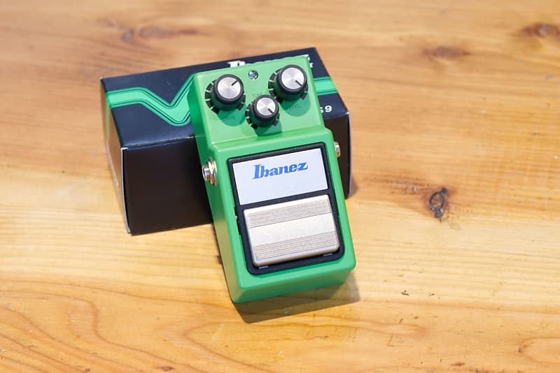 Amazon.com: Ibanez TS9 Model Overdrive Pedal - TS9, Classic