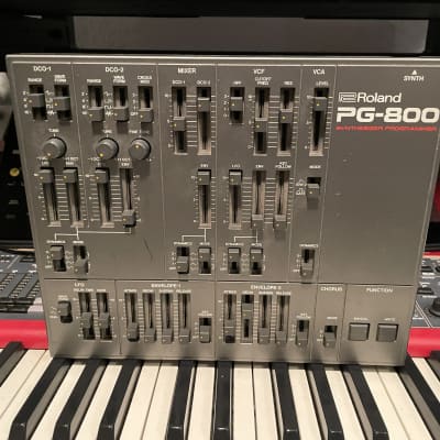 Roland PG-800 - Gearspace