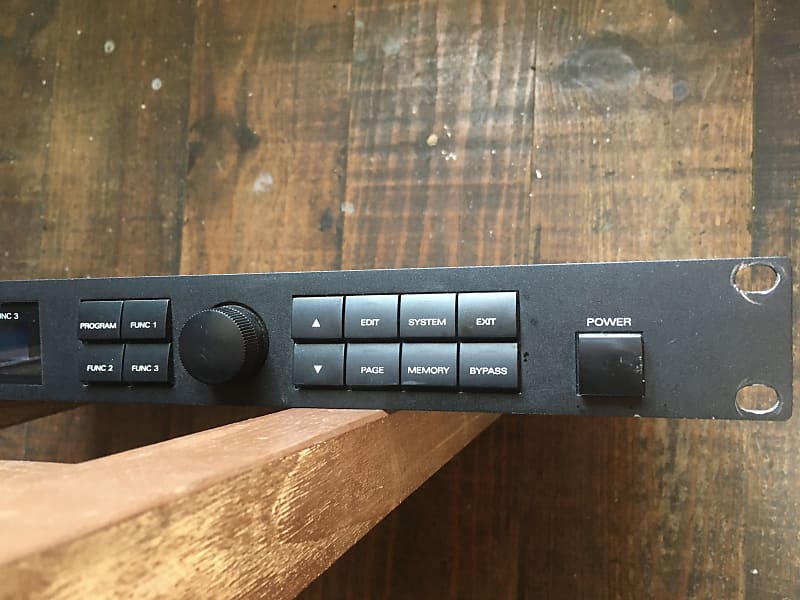 Roland Srv-330 Dimensional space echo - Negro | Reverb