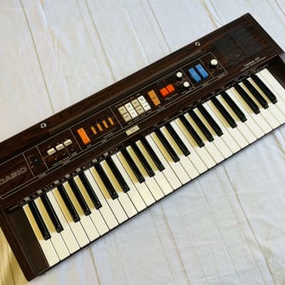 Casio CT-403 Casiotone 49-Key Synthesizer 1980s - Natural in Perfect Condition!