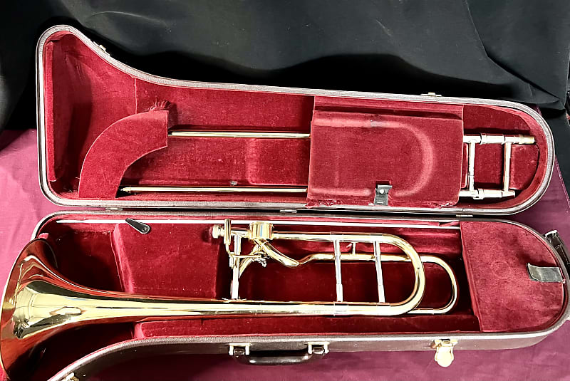 テナーバストロンボーン ハードケース付　ベッソン　ソベリン　BE944 BESSON / BE944 SOVEREIGN】テナーバス トロンボーン