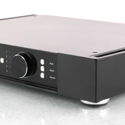 Rega Elicit R Stereo Integrated Amplifier; MM Phono; Remote; Black (SOLD) image 3