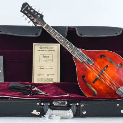 Eastman MD805/v A Style Mandolin Antique Classic image 3