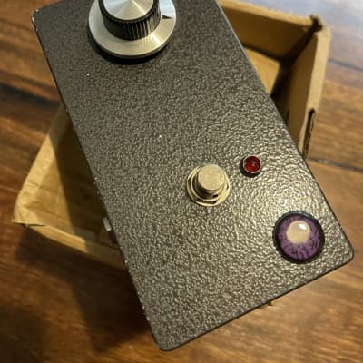 The Zero Fret Coloursound One Knob Fuzz Clone for sale