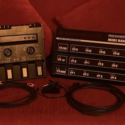 Roland GR-30 Guitar Synthesizer 1996 - 2000 - Black