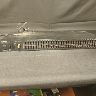 Yamaha GQ1031BII Graphic Equalizer - Black