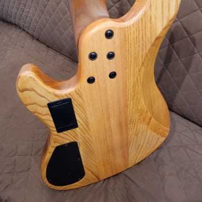 Cort GBMODERN4OPVN GB-Modern 4 Poplar Burl Top Roasted Maple Neck 4-String Bass Guitar w/Hard Case image 9