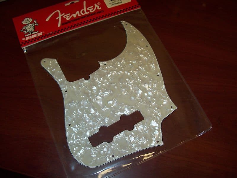 Fender American Standard Jazz Bass Pickguard, WHITE PEARL, 099-2170-000 image 1