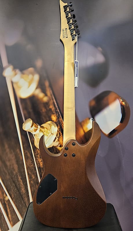 Ibanez GRG121DX-WNF GRG GIO Series E-Guitar 6 String Ibanez GRG121DX-WNF GRG GIO Series E-Guitar 6 String