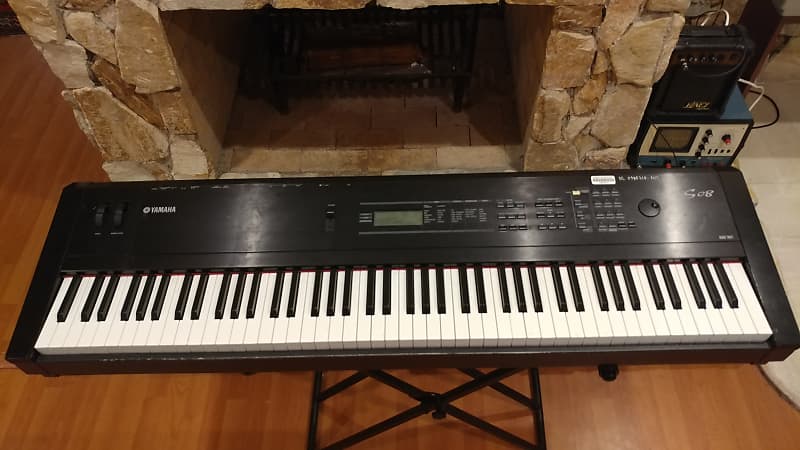 Yamaha S08 88 Key Workstation Synthesizer 