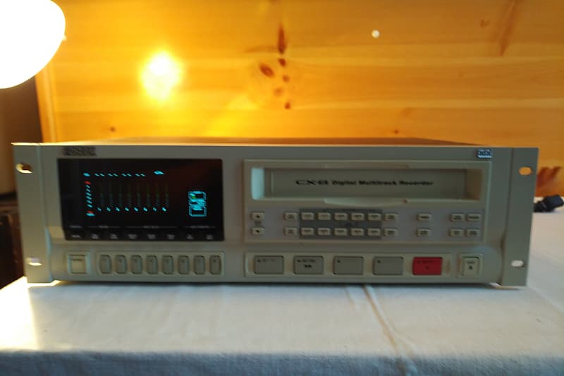 DTM・DAW FOSTEX ADAT/ANALOG CONVERTER VC-8 User reviews: Fostex VC-8 - Audiofanzine