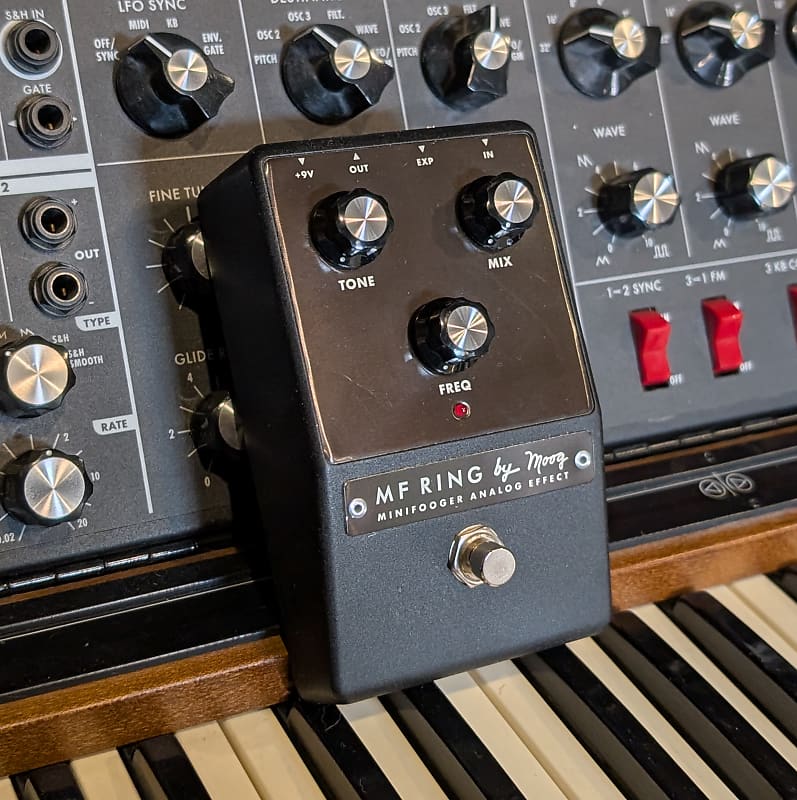 Moog Minifooger MF Ring Ring Mod Pedal | Reverb