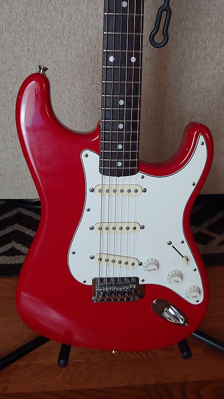 Fender Squier Stratocaster 1993 - 1994 Red Made in Japan 