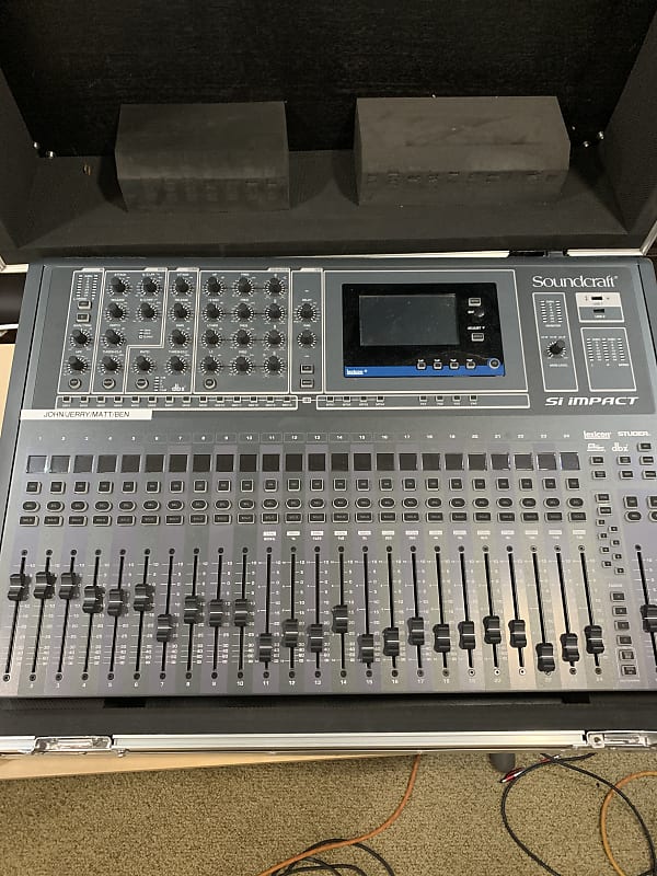 Soundcraft Soundcraft Si Impact 40-input Digital Mixing | Reverb