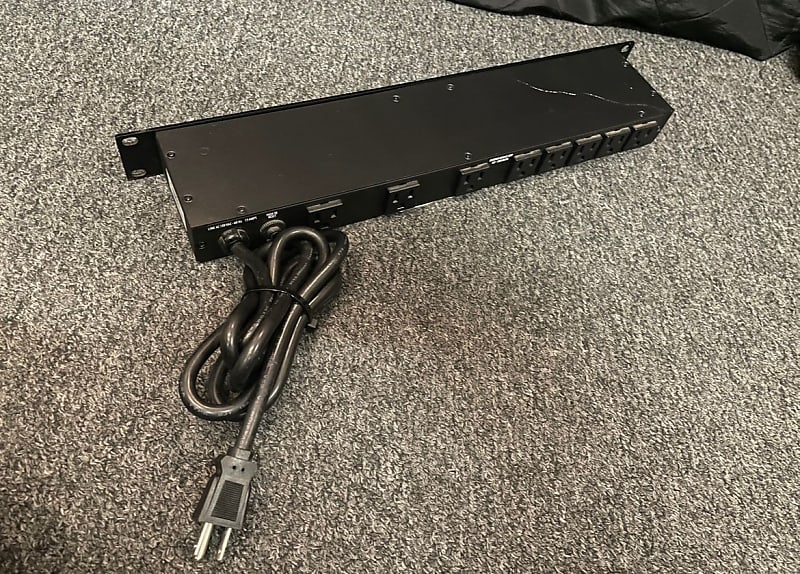 Furman M-8X2 Power Conditioner (Phoenix, AZ) | Reverb