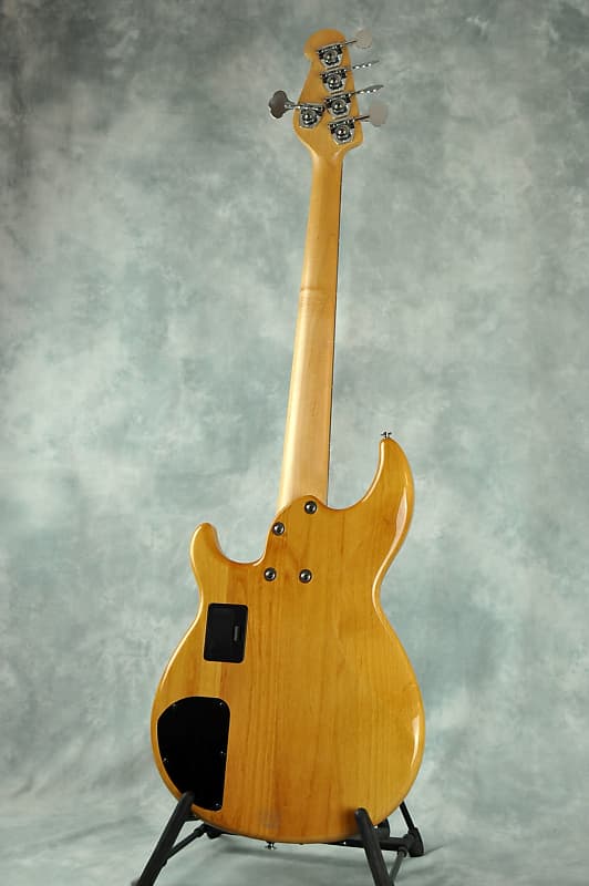 Yamaha BB615 5-String Active Bass Guitar - Yellow Natural