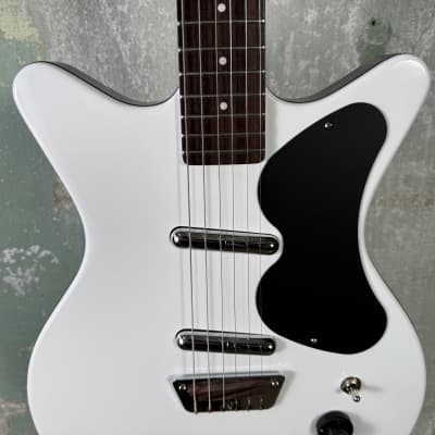 Mint Danelectro PB Special - White image 4