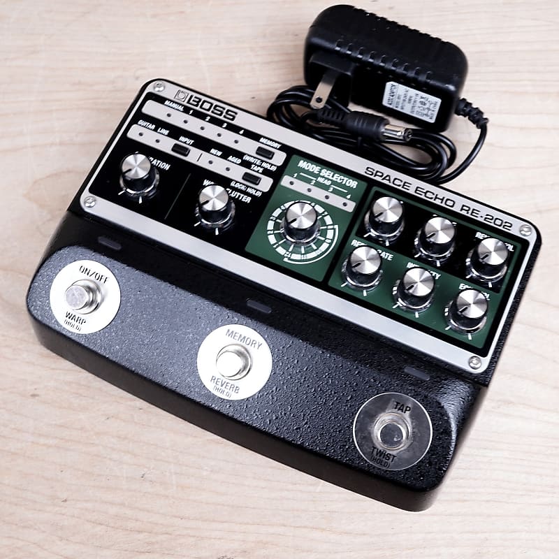 Boss RE-202 Space Echo