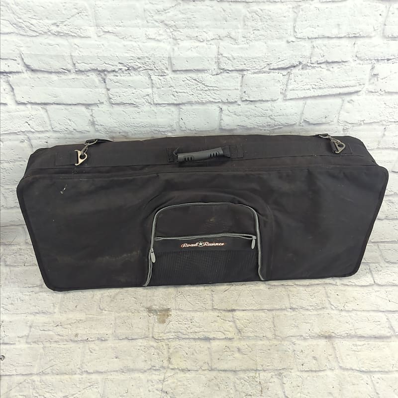 Road Runner RK3816D (Deep 61 Key) Keyboard Bag Reverb