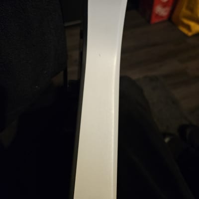 B.C. Rich Warlock Extreme 2000 - Matte White image 6