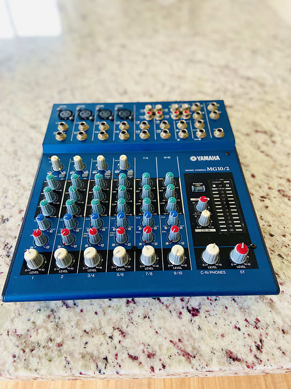 Yamaha MG10/2 Mixer Blue | Reverb Canada