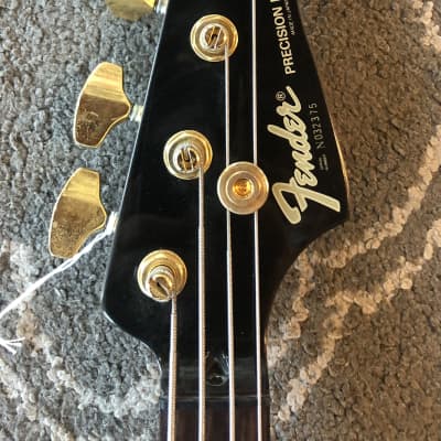 Fender Contemporary Precision Bass Lyte MIJ 1989 - 1995 - Montego Black image 6
