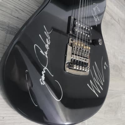 G&L AUTOGRAPHED Tribute Rampage SIGNED by Alice In Chains full band image 2