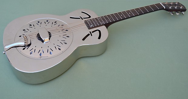 Fender Fr55 Nickel Plated Metal Body Resonator with Etched Hawaiian Scene on Body image 1