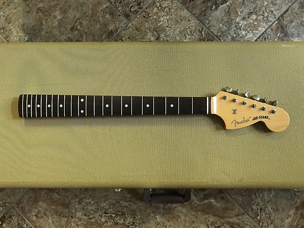Jagstang neck top