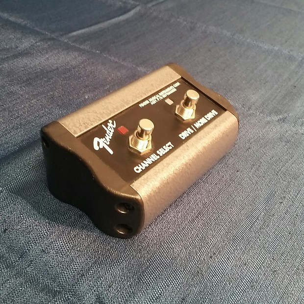 Fender 2 Button Hot Rod Deluxe/Deville III Footswitch Reverb