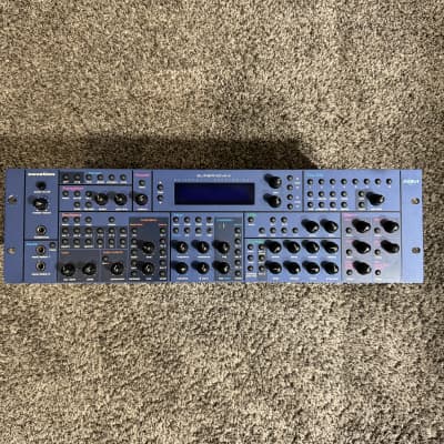 Novation Supernova II 24-Voice Rackmount Virtual Analog Synthesizer 2000 - Blue