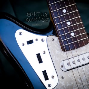 お歳暮 人気 オシャレ Japan Fender 2002 Jaguar Black Nitro Reissue Vintage 62 ワイン