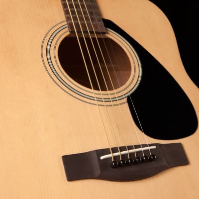 Yamaha F310 Acoustic Guitar image 4
