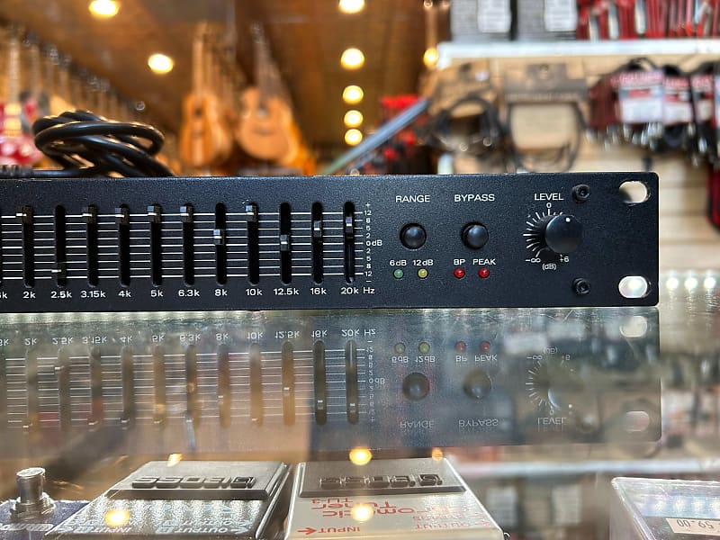 ギター Roland E-131 GRAPHIC EQUALIZER Roland E-131 Graphic Equalizer F/S with tracking No | eBay