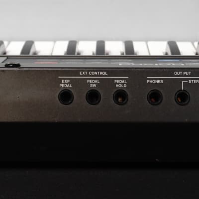 Roland Alpha Juno-2 Vintage Polyphonic Synthesiser - Faulty Aftertouch - 100V image 15
